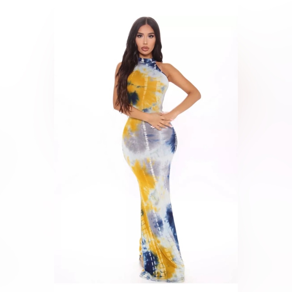 NEW WITHOUT TAGS FASHION NOVA TIE DYE DRESS SIZE XL